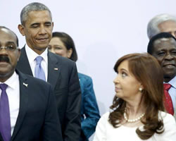 Obama y Cristina: miradas con carga implícita.