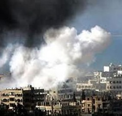 Trípoli bajo las bombas de la Otan.